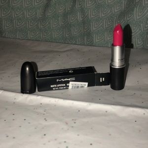MAC matte lipstick in Good Kisser
